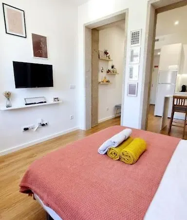 Glamour Dreaming Apartment *